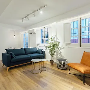 Appartement Decorated And Renovated- 2bd 2bth- Center, Séville